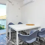 Appartement By The Sea Razanj, - 24569 Rogoznica (Sibenik-Knin)