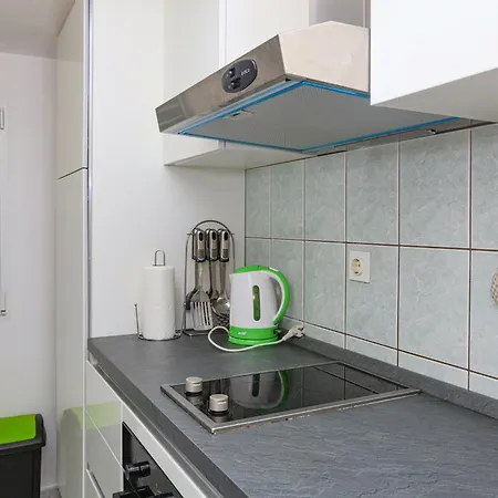 Apartamento By The Sea Razanj, - 24569