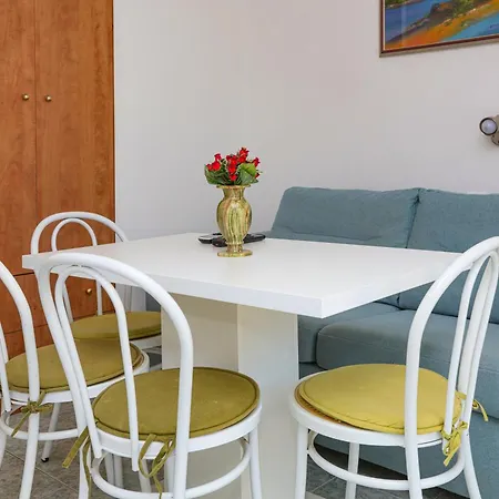 Apartamento By The Sea Razanj, - 24569